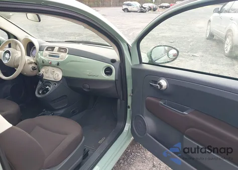 2015 Fiat 500 Pop z USA, uszkodzony, nr VIN 3C3CFFAR3FT527848